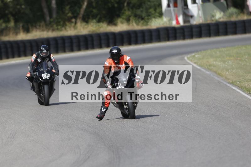 /37 09.08.2026  Pluess Motosport ADR/Freies Fahren/41